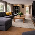 Holiday home Groot Met Sauna En Bubbelbad Diessen