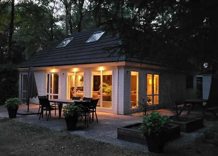 Nyaraló Groot Met Sauna En Bubbelbad